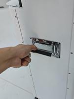 Enerji Depolama Bölünmüş Hibrit 16kWh LiFePO4 Pil IP65 Ev Aletleri CE UN38.3 Sertifikalı 10 Yıl Garantili 8000 Döngülü Dikey