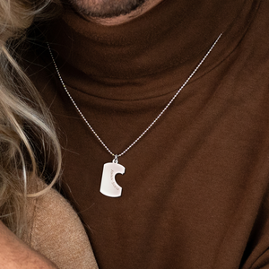 Colliers d'amitié en acier inoxydable plaqué or 14 carats avec plaques d'identification en forme de cœur, ensemble de 2 pendentifs gravés sur mesure pour lui et elle - Product Image 4