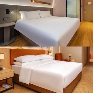 ชุดเฟอร์นิเจอร์ห้องนอนต้อนรับแบบกำหนดเองดีไซน์ทันสมัยพร้อมฐานเตียงเดี่ยวและเตียงคู่ที่นอนหัวเตียงสำหรับโรงแรม - Product Image 1