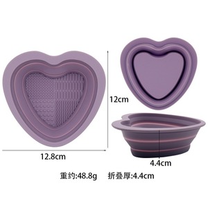 Tampon nettoyant en silicone en forme de cœur pour pinceaux de maquillage, 12,8x12x4,4 cm, pour le nettoyage des Beauty Blender et des houppettes à poudre - Product Image 4