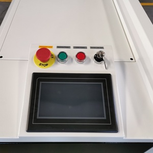 Machine de soudage laser à fibre à refroidissement par eau 4 en 1 pour tous les métaux - Product Image 3