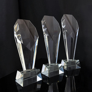 Trofeo premio in vetro con Logo personalizzato fatto a mano - Product Image 6