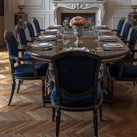 Table et chaises de salle à manger longues en marbre, style luxe moderne, 16 places, table de banquet haut de gamme pour villa, sur mesure