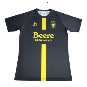 Maillot de football personnalisé par sublimation, fabricant d'uniformes de football à production rapide, vêtements de football - Product Image 5