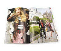 Brochures et livres illustrés à couverture souple avec impression couleur intégrale et film mat à prix abordable