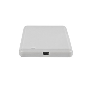 Lector de tarjetas UHF RFID de largo alcance, lector de tarjetas de escritorio, USB, 915MHz - Product Image 1