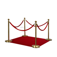 Poteau de guidage rétractable doré en acier inoxydable de qualité ingénierie avec protection réfléchissante IP10 pour barrière de file d'attente