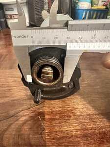 Гидравлический Шестеренчатый насос 10A2X302C4B Group 10, 3,2 см3/рев, против часовой стрелки, двухболтовой резьбовой фланец 32 мм, дигдрический вал 10A3.2X302 - Product Image 3