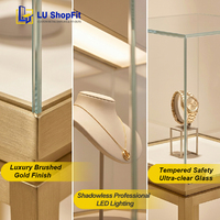 Vitrine en verre haut de gamme sur mesure pour objets de collection, présentoirs personnalisés pour la vente au détail, vitrine en acier inoxydable