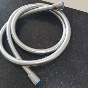 Tuyau de <span class=keywords><strong>douche</strong></span> <span class=keywords><strong>flexible</strong></span> extra <span class=keywords><strong>long</strong></span> anti-torsion en acier inoxydable compatible VR, anti-explosion pour appartement et hôtel - Product Image 5