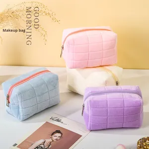 High-End Simple Plush <strong>Fluffy</strong> Makeup <strong>Bag</strong> Zipper Closure Large Capacity Convenient High-Value Plaid Toiletry Storage Cosmetic <strong>Bag</strong> - Product Image 2
