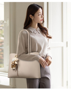 Bolsos cruzados de diseño de moda, bolsos de hombro de cuero PU de alta calidad, bolsos de mano casuales de lujo para mujer - Product Image 5