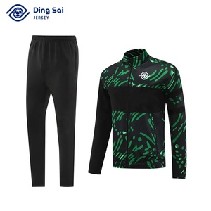 Veste de football en fibre de polyester de qualité thaïlandaise, nouvelle collection, vente en gros, ensemble de vêtements de sport pour club de football - Product Image 1