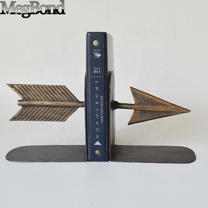 Serre-livres modernes en fonte en forme de flèche, peints, durables, en métal lourd, pour la décoration intérieure, nombreux styles disponibles - Product Image 3