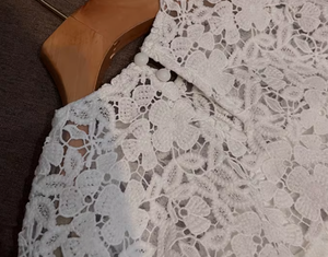 Nouvelle Collection Printemps <span class=keywords><strong>Femme</strong></span> : Ensemble 2 Pièces Brodé <span class=keywords><strong>Dentelle</strong></span> Unie, Haut à Col Rond Manches Longues et <span class=keywords><strong>Short</strong></span> à Lacets Fleuri - Product Image 5