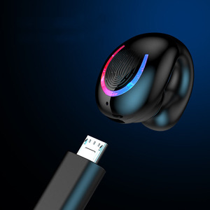 Crazy Hanging Funny Funky Fancy Süße fbi Kopfhörer mit einem Dreieck Logo Smart Home Produkte - Product Image 3