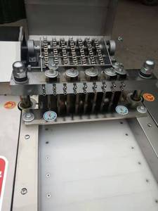 Scie à viande multifonctionnelle en acier inoxydable Machine à découper le poulet Coupeur de poisson Machine à couper le <span class=keywords><strong>steak</strong></span> de poulet - Product Image 4
