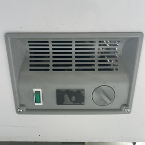 Congélateur coffre commercial à double porte ouvertes 598L, 698L pour la cryopréservation profonde de la viande et des fruits de mer, idéal pour la réfrigération en supermarché. - Product Image 5
