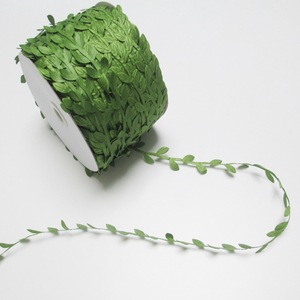 Guirlande de feuilles de saule artificielles Yuanfan, 1,5 cm, en tissu de soie, verdure pour décorations de mariage et de maison, 5, 10, 20, 100, 200 mètres - Product Image 3