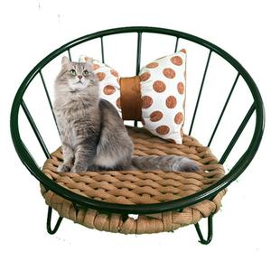 Bestseller Wicker Rattan Premium Katze Erhöhtes Hunde bett Haustier Luxus Sofa Weben Nest Bequemer Lounges essel für andere Haustier betten - Product Image 1