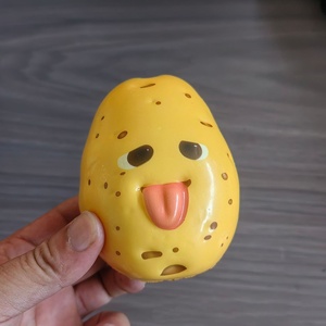 Jouet anti-stress réaliste en forme de pomme de terre, à presser pour décompresser et se détendre, rebond lent et moelleux - Product Image 1