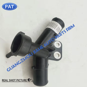 PAT tubatura dell'<span class=keywords><strong>acqua</strong></span> di alta qualità 16502-0M020 per Toyota Yaris Vios limousine 2013-2016 <span class=keywords><strong>motore</strong></span> di raffreddamento <span class=keywords><strong>tubo</strong></span> dell'<span class=keywords><strong>acqua</strong></span> connettore 165020 m020 - Product Image 5