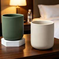 Vases à bougies en céramique de Noël à marque privée OEM, pots personnalisés avec logo pour marques de bougies parfumées de luxe, emballage de fêtes, vente en gros