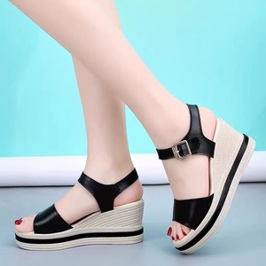 Sandales d'été pour femmes, style sportif, à bout ouvert et à talon compensé, pour une utilisation en extérieur, avec semelles intérieures en PU et PVC - Product Image 5