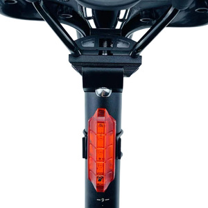 Feu arrière LED rechargeable Zhoulethao pour vélo avec chargement USB, couleurs rouge, bleu, blanc, étanche IP4 - Product Image 3