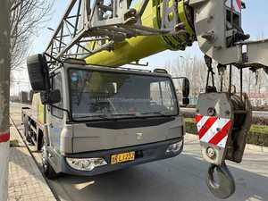 Used Zoomlion 25 Ton <b>Crane</b> 2014 Model Engine 4.5m Lifting Height Hot Selling Excellent Performance in Stock - Product Image 2