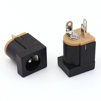 DC-012 Vertikaler DC-Stromanschluss 5,5x2,1/2,5mm Vollkupfer Durchsteckbuchse DIP-Stromverbinder Flammhemmende Buchse