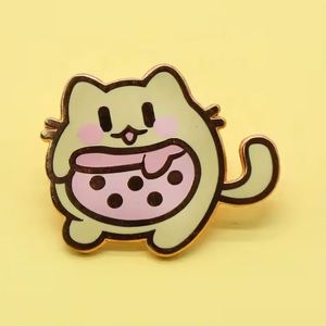 Badge métallique adhésif personnalisé plaqué or, broche mignonne en forme de cœur, épingles de revers en émail souple ou dur, épingles de revers simples, épingles de revers frappées à la presse - Product Image 1