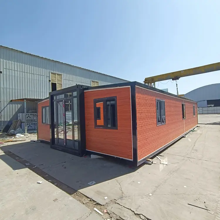 Wholesale Customized Container Granny Flat Prefabricated Economical Living Expandable Galvanized Container Homes House 40Ft