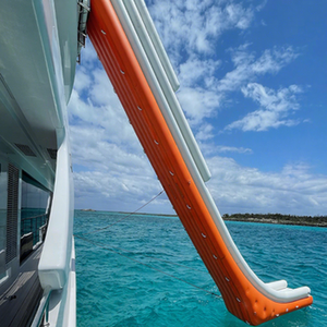 สไลเดอร์<span class=keywords><strong>เรือ</strong></span>ยอชท์สุดหรูแบบใหม่ ผลิตจาก PVC เกรดเชิงพาณิชย์ ปลอดภัย ใช้เป่าลมได้ <span class=keywords><strong>ลอย</strong></span>น้ำได้ ยกขึ้นลงได้ - Product Image 3