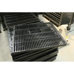 Matériau ductile de haute qualité Forte capacité portante Porc Farm Plancher en fonte utilisé - Product Image 3