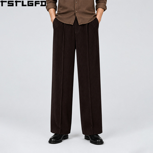Pantalon en velours côtelé plissé coupé et cousu pour homme, marron chocolat foncé, coupe droite, pli central large, style décontracté chic, vente en gros - Product Image 1
