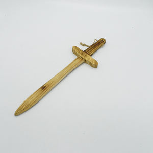 Jouet éducatif enfants jouets <span class=keywords><strong>en</strong></span> bois épées classique <span class=keywords><strong>en</strong></span> plein air garçon jouer épées personnalisées enfants <span class=keywords><strong>en</strong></span> gros jouets épées - Product Image 3