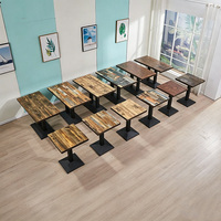 Table de restaurant extérieure carrée moderne en bois massif avec plateau en marbre artificiel, design multifonction, couleur chêne