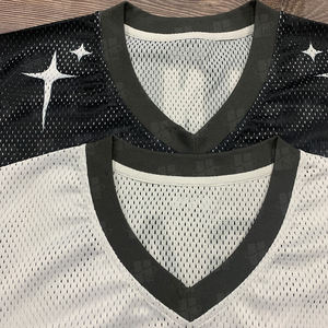 T-shirt de sport pour homme en polyester 100% à séchage rapide, col en V, surdimensionné, personnalisé par sublimation, de haute qualité, pour la gym et le fitness - Product Image 5