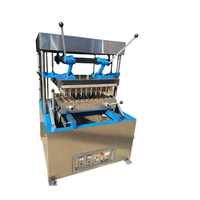 Machine à gaufres manuelle roulante pour la fabrication de coupes, machine à cornets de crème glacée automatique indienne à vendre, machine à gaufres comestibles pour coupes