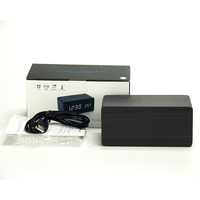 Beste cadeau promotionele slimme bureautafel nachtkastje digitale draadloze oplader telefoonoplader elektrische houten LED wekker
