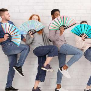 Éventail pliant à main de haute qualité en PVC, grand format, effet bambou, holographique, irisé, réfléchissant, pour fête rave, peint à la main - Product Image 3