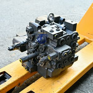 <span class=keywords><strong>Excavator</strong></span> Main katup kontrol utama tangan kedua untuk Volvo EC135B EC140 EC140B EC140D dalam Minchinery konstruksi pertambangan - Product Image 4