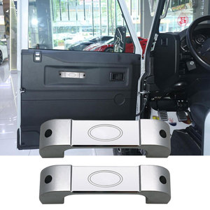 Poignée de porte en alliage d'aluminium noir pour l'intérieur de la voiture, garniture de protection pour <span class=keywords><strong>Land</strong></span> <span class=keywords><strong>Rover</strong></span> <span class=keywords><strong>Defender</strong></span> 110 90 2007-2016, <span class=keywords><strong>accessoires</strong></span> de voiture - Product Image 3