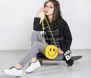 Encantador estilo de sonrisa ronda PU bolso de las chicas de moda bolsa de hombro - Product Image 3