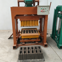 Machine à fabriquer des briques entièrement automatique, capacité de production de 5000 unités, avec fonctionnement continu pour les usines