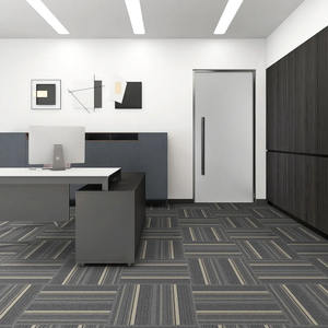 Alfombras Modulares de Polipropileno con Diseño de Rompecabezas Moderno, Resistentes al Fuego, para Uso Comercial en Oficinas y Aeropuertos, Impresión Personalizada - Product Image 3