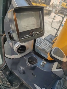 รถขุดตีนตะขาบฮุนได 225LC 9T มือสอง เครื่องขุดไฮดรอลิกสำหรับงานก่อสร้าง - Product Image 6