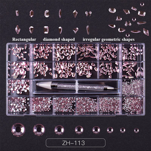 Boîte de strass pour nail art en plastique 3D de luxe avec des cristaux scintillants de couleur AB, des formes mixtes et un <span class=keywords><strong>kit</strong></span> de décoration en diamant - Product Image 1