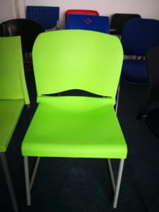 كرسي طاولة منزلي من البلاستيك اقتصادي رخيص الثمن صناعة صينية قوالب حقن - Product Image 3